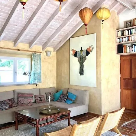 Casa Swagatam Алжезур